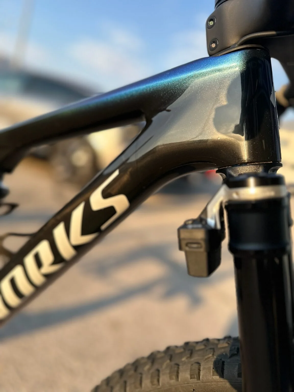 Instalación de vinilo protector para bicicleta en Madrid, Pellejo Paint Protection, protección de cuadro de bicicleta